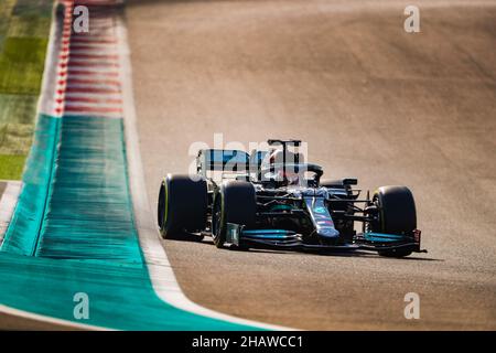 63 RUSSELL George (gbr), Mercedes AMG F1 GP, action lors des 2021 essais post-saison du 14 au 15 décembre 2021 sur le circuit Yas Marina, à Yas Island, Abu Dhabi - photo: Antonin Vincent/DPPI/LiveMedia Banque D'Images