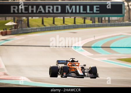 04 NORRIS Lando (gbr), McLaren, action lors des 2021 essais post-saison du 14 au 15 décembre 2021 sur le circuit Yas Marina, à l'île Yas, Abu Dhabi - photo: Antonin Vincent/DPPI/LiveMedia Banque D'Images