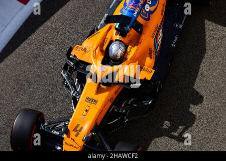 04 NORRIS Lando (gbr), McLaren, action lors des 2021 essais post-saison du 14 au 15 décembre 2021 sur le circuit Yas Marina, à l'île Yas, Abu Dhabi - photo: Antonin Vincent/DPPI/LiveMedia Banque D'Images