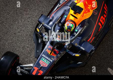 11 PEREZ Sergio (mex), Red Bull Racing Honda, action lors des 2021 essais post-saison du 14 au 15 décembre 2021 sur le circuit Yas Marina, à Yas Island, Abu Dhabi - photo: Antonin Vincent/DPPI/LiveMedia Banque D'Images