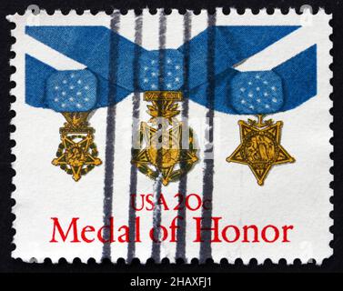 ÉTATS-UNIS D'AMÉRIQUE - VERS 1983: Un timbre imprimé aux États-Unis montre la Médaille d'honneur, vers 1983 Banque D'Images