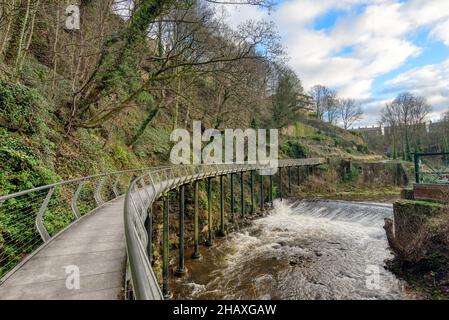 Le Millennium Walk à New Mills Banque D'Images