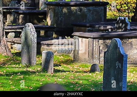 HALIFAX, CANADA - le 07 octobre 2021 : l'ancien cimetière est situé dans un cimetière du centre-ville, à Halifax, au Canada Banque D'Images