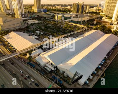 Tentes d'événements Art Basel au centre-ville de Miami Banque D'Images