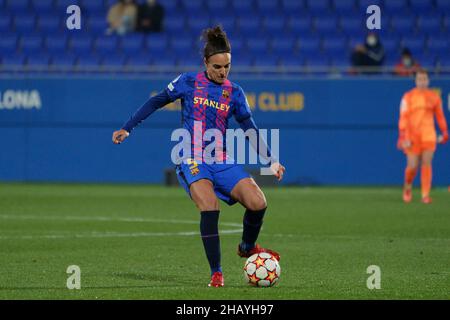 15th décembre 2021 ; Stade Johan Cruyff, Barcelone, Espagne : Champions de la ligue de football féminin, FC Barcelone versus HB Koge : Serrano Banque D'Images