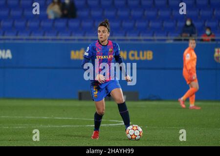 15th décembre 2021 ; Stade Johan Cruyff, Barcelone, Espagne : Champions de la ligue de football féminin, FC Barcelone versus HB Koge : Serrano Banque D'Images