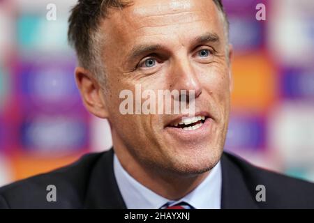Photo du dossier datée du 18-02-2020 de Phil Neville, qui a quitté son poste d'entraîneur-chef des femmes d'Angleterre pour prendre le contrôle de MLS Side Inter Miami, codétenu par son ancien coéquipier de Manchester United David Beckham.Date d'émission : jeudi 16 décembre 2021. Banque D'Images