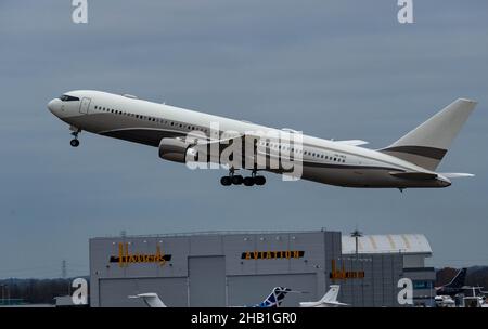 Aéroport de Stansted, Essex, P4-mes, ROMAN ABRAMOVICH, BOEING 767-300, Banque D'Images