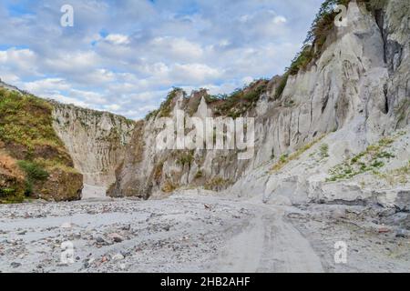 Vestiges de la coulée de boue de Lahar au volcan Pinatubo, Philippines Banque D'Images