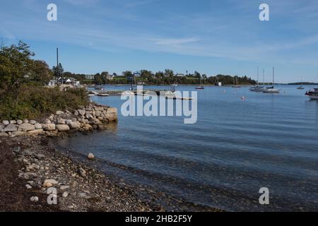 Port de Chester Front et Yacht Club, Nouvelle-Écosse, Canada Banque D'Images