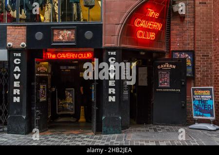 LIVERPOOL, GRANDE-BRETAGNE - 13 SEPTEMBRE 2014 : c'est le Cavern Club qui est connu dans le monde entier pour le légendaire groupe The Beatles Banque D'Images