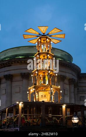 Le Moulin à vent au marché de Noël de Liverpool 2021 à St Johns Garden Banque D'Images