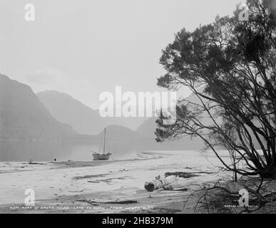 Directeur du sud du Fiord, lac te Anau, de Delta Burn, studio Burton Brothers, studio de photographie,1889, Dunedin, photographie en noir et blanc Banque D'Images