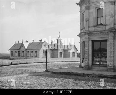 École publique, Oamaru, studio Burton Brothers, studio de photographie, 1880s,Dunedin, photographie en noir et blanc Banque D'Images