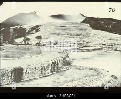 Éruption du mont Tarawera : la terrasse blanche, Rotomahana, studio Burton Brothers, studio de photographie, vers 1885,Dunedin Banque D'Images