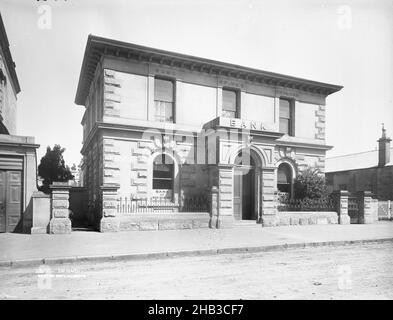 Banque, Oamaru, Burton Brothers studio, studio de photographie, 1880s,Dunedin, photographie en noir et blanc Banque D'Images