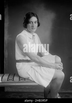 Woman, Berry & Co, studio de photographie, 1925-1930, Wellington Banque D'Images