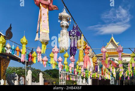Lanternes en papier dans le festival Yee-peng, Chiang Mai Thaïlande Banque D'Images