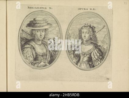 Portraits de deux femmes inconnues, toutes deux bergers, Berulostia N., Apura N.B. (titre sur objet), les vrais pourtraits de quelques une des plus grandes dames de la chrestiente desguises en bergères.(Titre de la série), deux représentations sur une feuille d'album.Portraits de deux femmes inconnues avec du personnel de berger et des fleurs, comme Berulostia N. et Apura N.-B. Berulostia porte un chapeau, Apura a un croissant de lune sur sa tête.En arrière-plan des deux représentations un paysage et quelques bâtiments.Numéroté en bas: 14.La feuille fait partie d'un album., imprimeur: Crispijn van de passe (II Banque D'Images