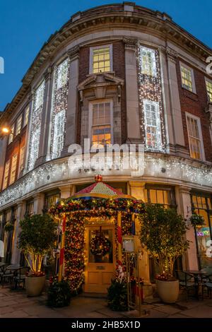 Lumières décoratives de Noël à York, Royaume-Uni Banque D'Images