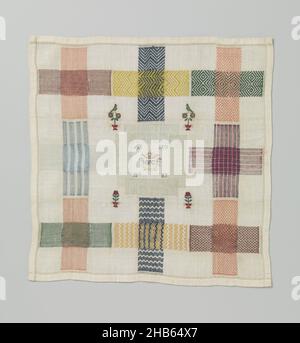 Bouchon de soie multicolore sur lin, stoppeur avec broderie multicolore.La broderie se compose de l'année ANNO 1803 et d'un carré à l'intérieur duquel les initiales CVC., pays-Bas, 1803, lin (matériau), soie,broderie, longueur 39,5 cm × largeur 38,5 cm Banque D'Images