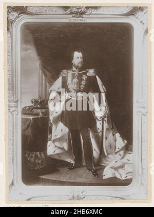 Portrait de William III, Roi des pays-Bas, Portrait de William III portant un manteau d'hermine, anonyme, après: Nicolaas Pieneman, pays-Bas, 1850 - 1912,support photographique, hauteur 163 mm × largeur 117 mm Banque D'Images