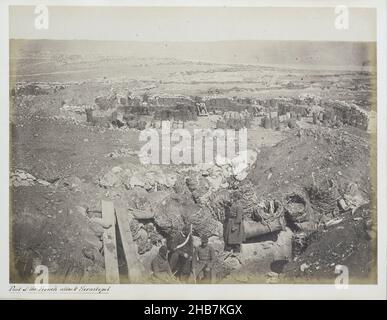 Campement français à Sebastopol pendant la guerre de Crimée, partie de l'attaque française, Sébastopol (titre sur objet), James Robertson (attribué à), Krim, oct-1854 - sept-1855, support photographique, carton,imprimé papier salé, hauteur 224 mm × largeur 296 mm hauteur 248 mm × largeur 360 mm Banque D'Images