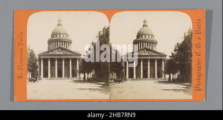 Vue du Panthéon à Paris, le Nouveau Paris (titre de la série), Charles Gérard (mentionné sur l'objet), Paris, c.1860 - c.1870, carton, imprimé albumine, hauteur 85 mm × largeur 170 mm Banque D'Images