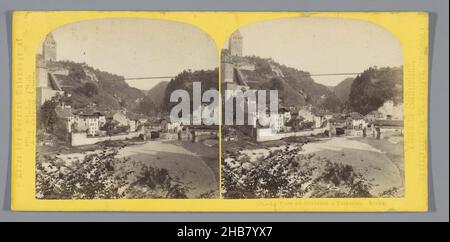 Vue sur le pont Gottéron à Fribourg, le Pont du Gotteron à Fribourg.Suisse.(Titre sur objet), William England (mentionné sur objet), Fribourg, c.1850 - c.1880, carton, imprimé albumine, hauteur 85 mm × largeur 170 mm Banque D'Images