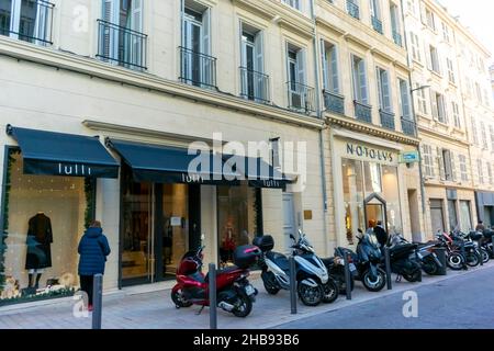 Marseille, France, Street Scenes, Row Store fronts dans le centre de la vieille ville, Shop Banque D'Images