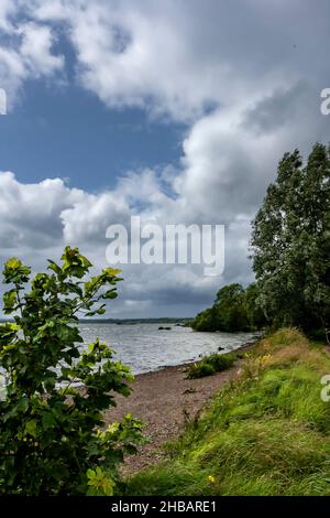 Vue sur le Lough Neagh en Irlande du Nord Banque D'Images