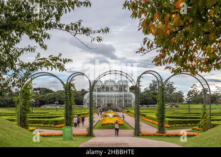 Curitiba, Parana, Brésil - 10 juin 2017 : l'architecture emblématique du jardin public de Curitiba à Parana, Brésil. Banque D'Images