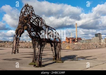 Structure d'éléphants ou sculpture sur l'ancien site de Sompasauna dans le district de Sompasaari à Helsinki, en Finlande Banque D'Images