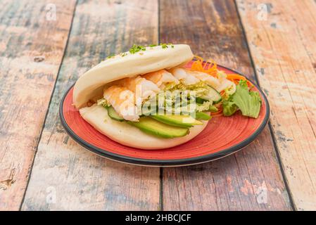 bao est un type de pain aux feuilles de lotus qui provient de la cuisine Fujian.C'est aussi une cuisine populaire de rue à Singapour, Malaisie, Taïwan, et Nagasaki Chi Banque D'Images