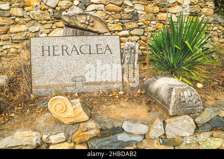 Heraclea signe mosaïque et objets du site archéologique grec à Bitola, Macédoine.Place historique dans les Balkans Banque D'Images