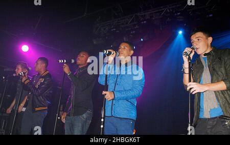 Les participants de l'ex X Factor, nu Vibe, se sont produits au G-A-y Heaven à Londres. Banque D'Images