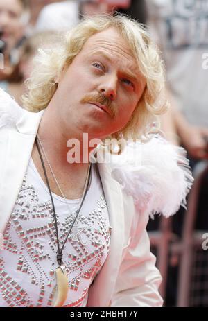 Keith Lemon arrive au premier ministre mondial de Keith Lemon The film à l'Odeon West End, Leicester Square à Londres. Banque D'Images