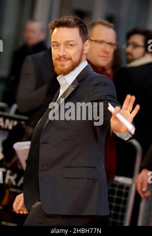 James McAvoy participe à la première mondiale de la transe à l'Odeon de Leicester Square, Londres. Banque D'Images