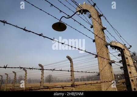 Oswiecim, Pologne.20th décembre 2021.L'ancien camp de concentration et d'extermination nazi-allemand Auschwitz II Birkeanu à Oswiecim un mois avant le 77th anniversaire de la libération.Le plus grand camp allemand de concentration et d'extermination nazi KL Auschwitz-Birkenau a été libéré par l'Armée rouge le 27 janvier 1945.(Image de crédit : © Damian Klamka/ZUMA Press Wire) Banque D'Images