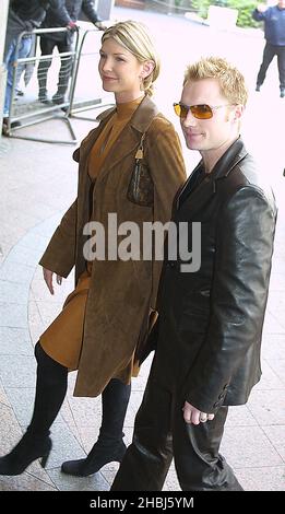 Ronan Keating et épouse Yvonne aux Capital FM Awards qui se tiennent à l'hôtel Royal Lancaster à Londres. Banque D'Images