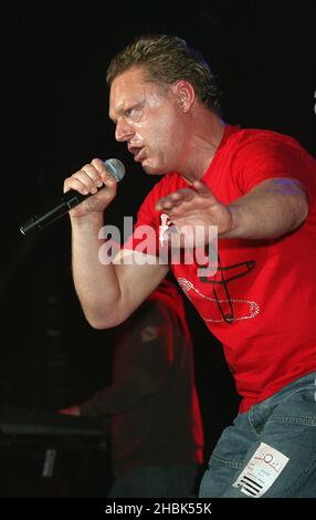 Andy Bell of Erasure se produit au G-A-y Astoria le 19 mai 2007 dans le centre de Londres. Banque D'Images