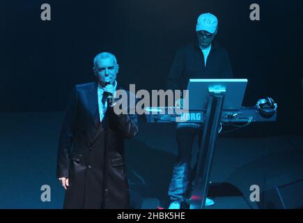 Le PET Shop Boys produit un concert exclusif pour radio 2 pour marquer la réouverture du BBC radio Theatre remis à neuf à Broadcasting House, Londres, le 4 juin 2007. Banque D'Images