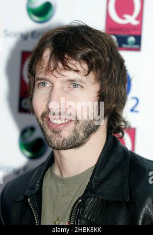 James Blunt dans la salle de presse du Q Awards 2007 au Grosvenor House Hotel, centre de Londres. Banque D'Images