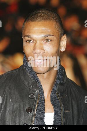 Marcus Bent arrive pour la première britannique de Rambo au vue West End, Londres. Banque D'Images