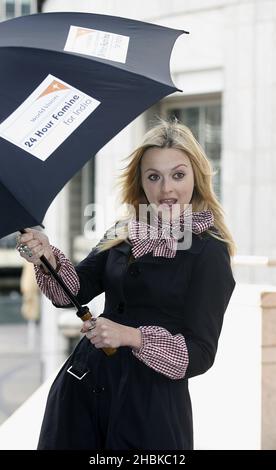 Fearne Cotton lance l'association caritative World Vision's, 24 Hour Famine à Canary Wharf, Londres. Banque D'Images