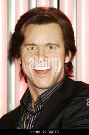 La figure interactive de Jim Carrey, avec son microphone à voix changeante, est dévoilée dans « Premiere Nights » au musée Madame Tussauds de Londres. Banque D'Images