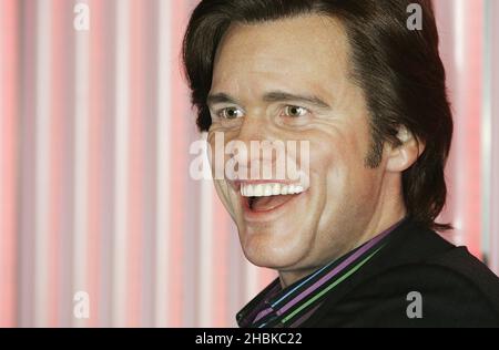 La figure interactive de Jim Carrey, avec son microphone à voix changeante, est dévoilée dans « Premiere Nights » au musée Madame Tussauds de Londres. Banque D'Images