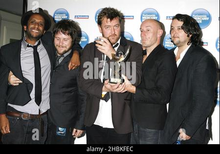 Elbow, Mercury Music Prize 2008 aux Mercury Music Awards au Grosvenor House Hotel, Londres. Banque D'Images