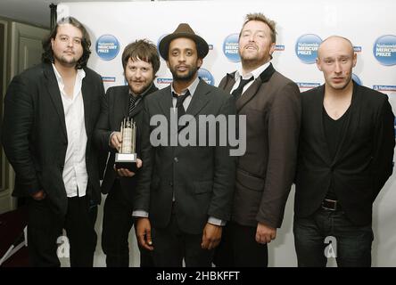 Elbow, Mercury Music Prize 2008 aux Mercury Music Awards au Grosvenor House Hotel, Londres. Banque D'Images