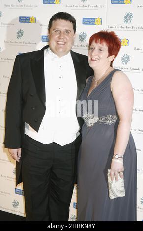 Peter Kay arrive au dîner de gala annuel de collecte de fonds de la Fondation Raisa Gorbatchev à Stud House, Hampton court, Londres. Banque D'Images